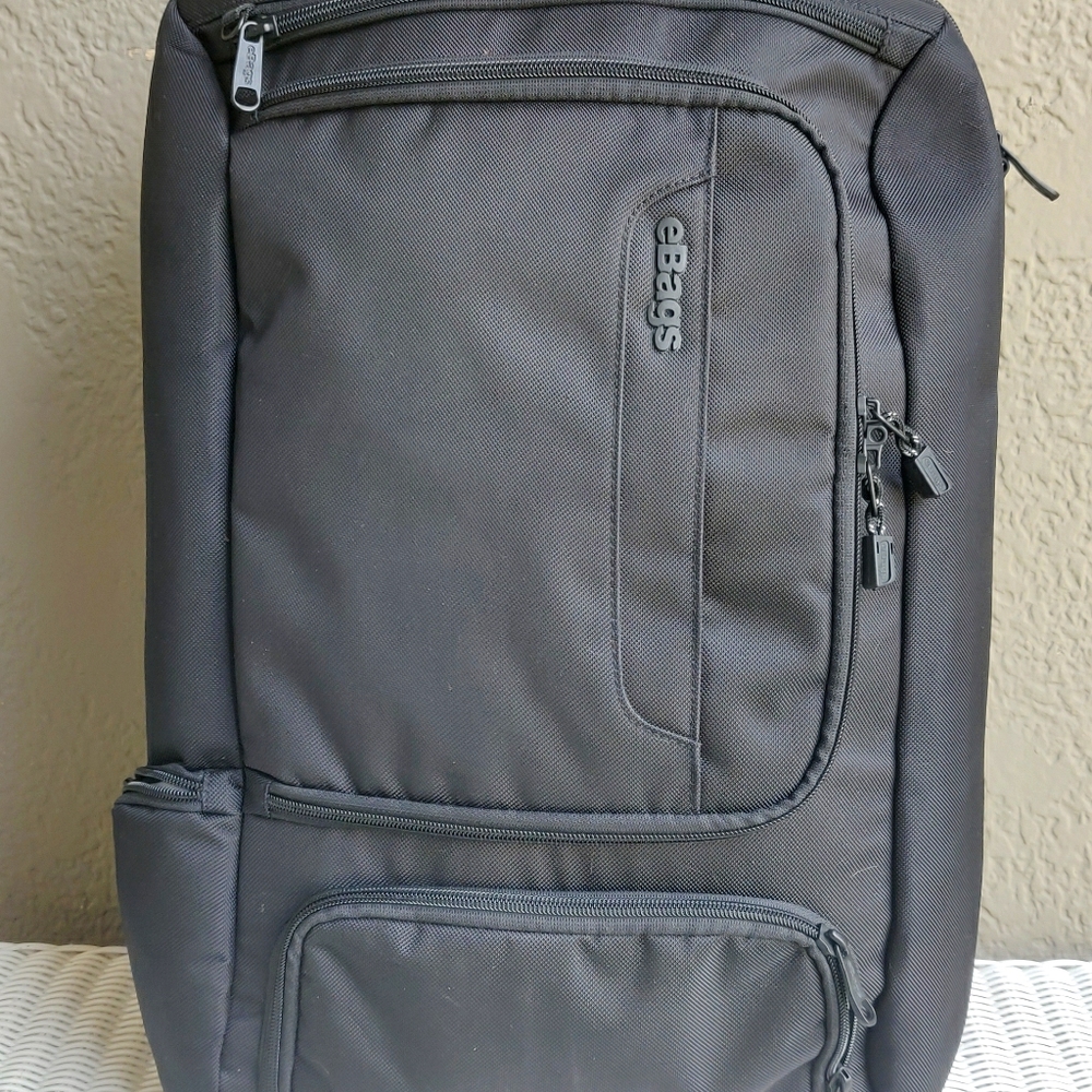 eBags Pro Slim Weekender travel backpack (EUC)